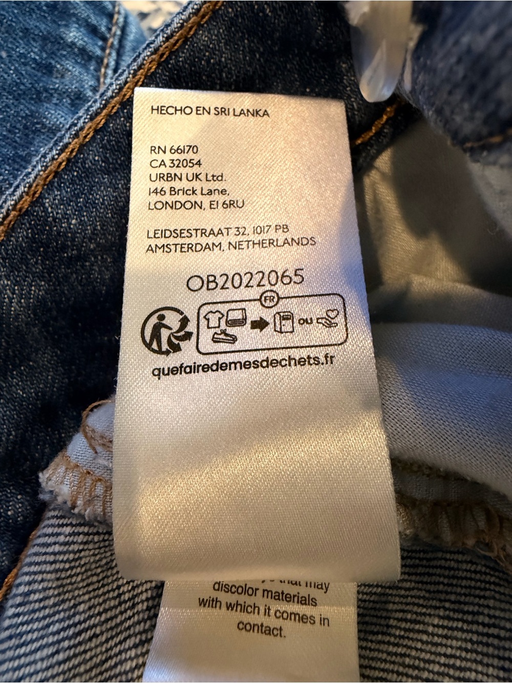 Anthropologie is Pilcro Emory Pleated Wide-Leg Cuffed Jeans in Medium Blue - Picture 8 of 8